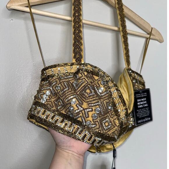 Retrofete NWT Kala Sequin Bra Halter Top Geometric Beading Gold Size Medium - Picture 4 of 9